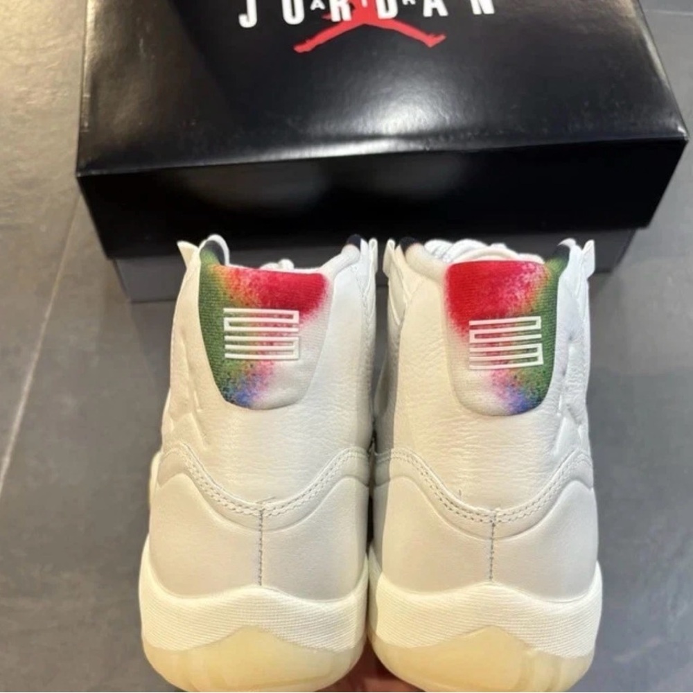 Jordan 11 “285 city pack” size 11.5 
DS 
OG Box
🔥 - Picture 3 of 7